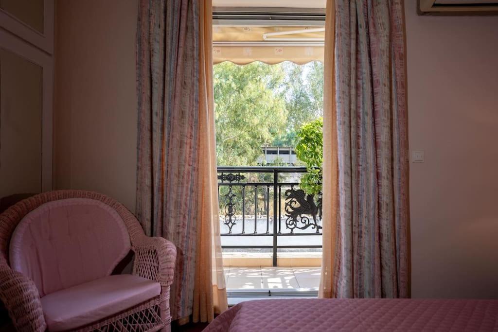 Angela Stylist House Apartment Пирея Екстериор снимка