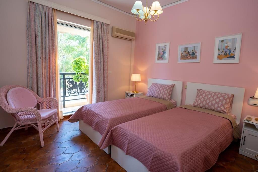 Angela Stylist House Apartment Пирея Екстериор снимка
