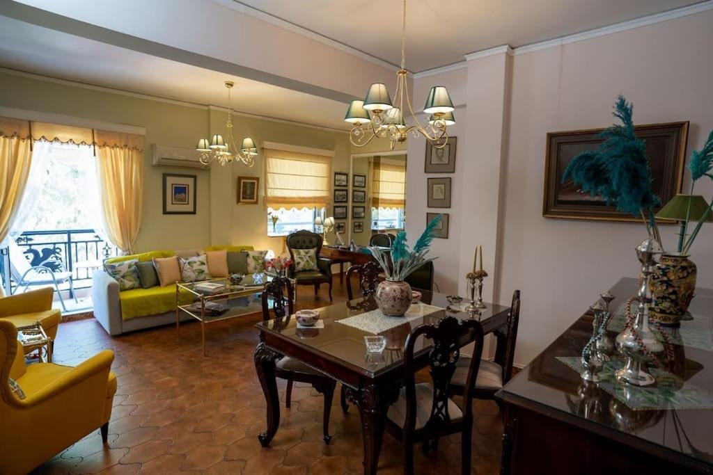Angela Stylist House Apartment Пирея Екстериор снимка